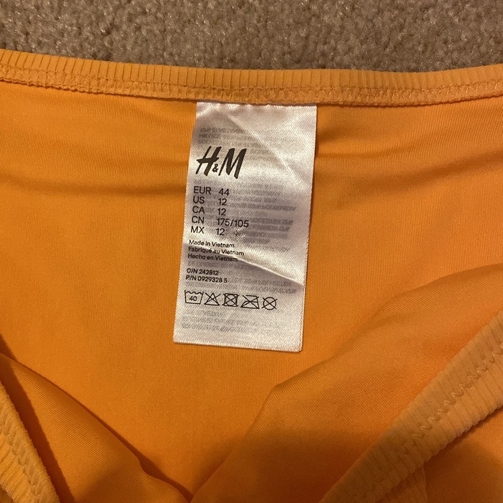 H&M Bikini Bottom - Picture 3 of 5